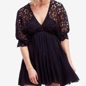 Free People Bella Note Eyelet Babydoll Dre Black L